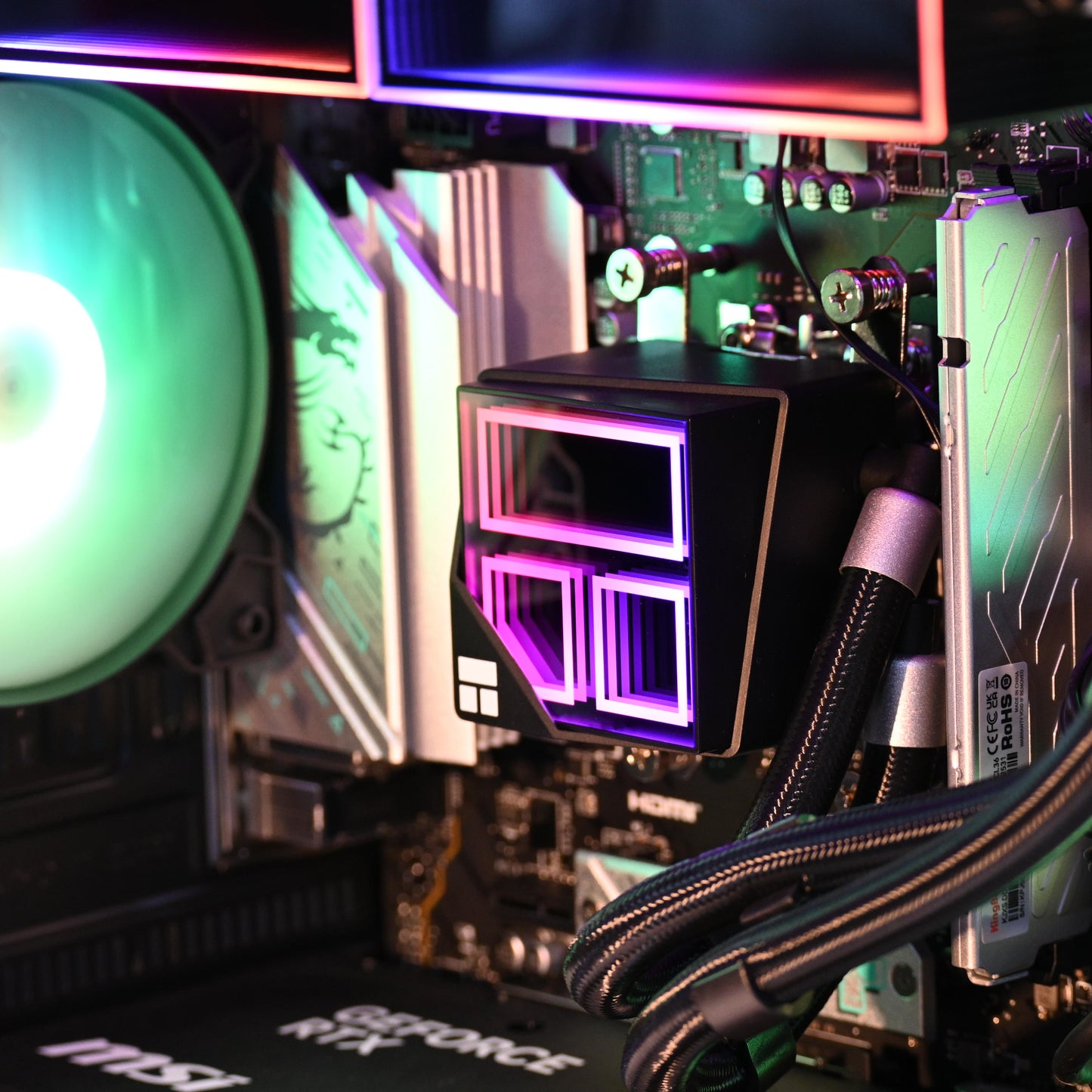RYZEN 7 7800X3D | RTX 5070 | High-End Liquid Cooled Gaming Pc