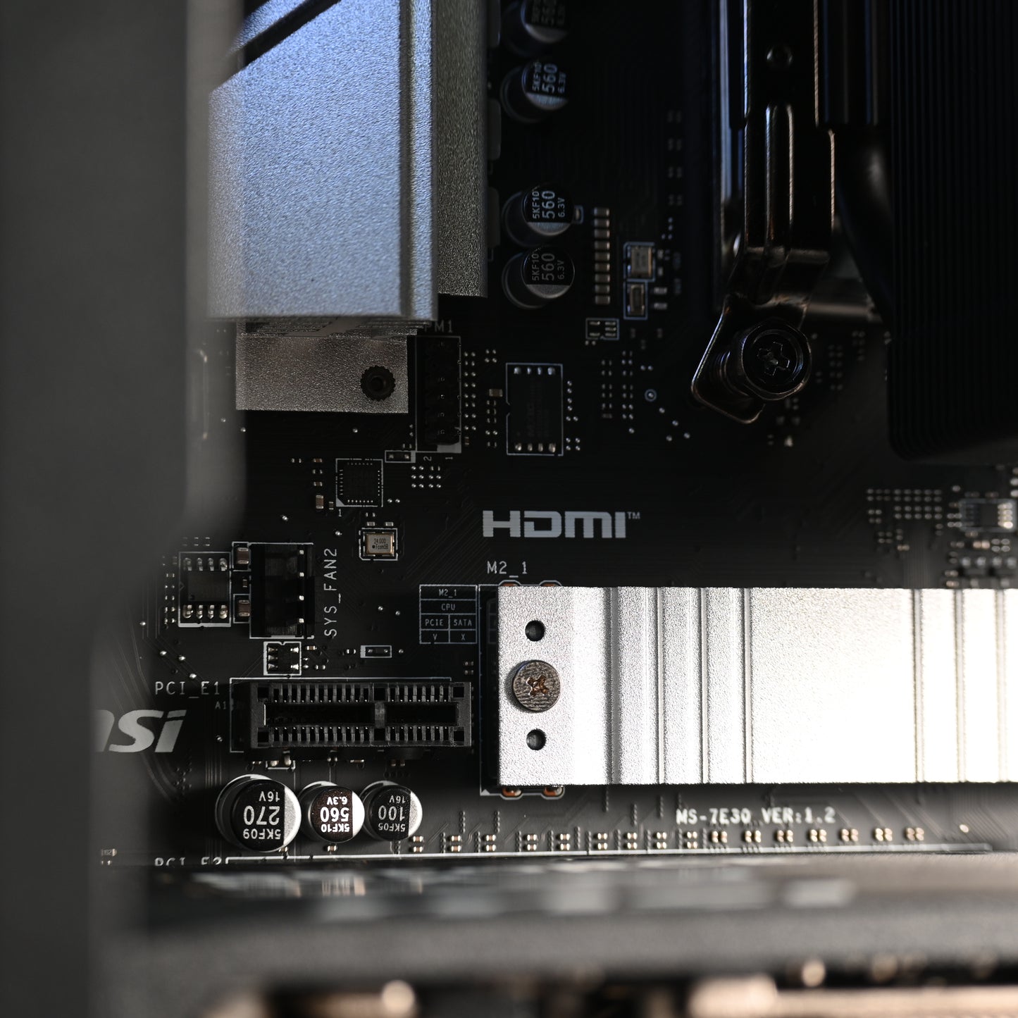 RYZEN 5 7500F | RTX 5070