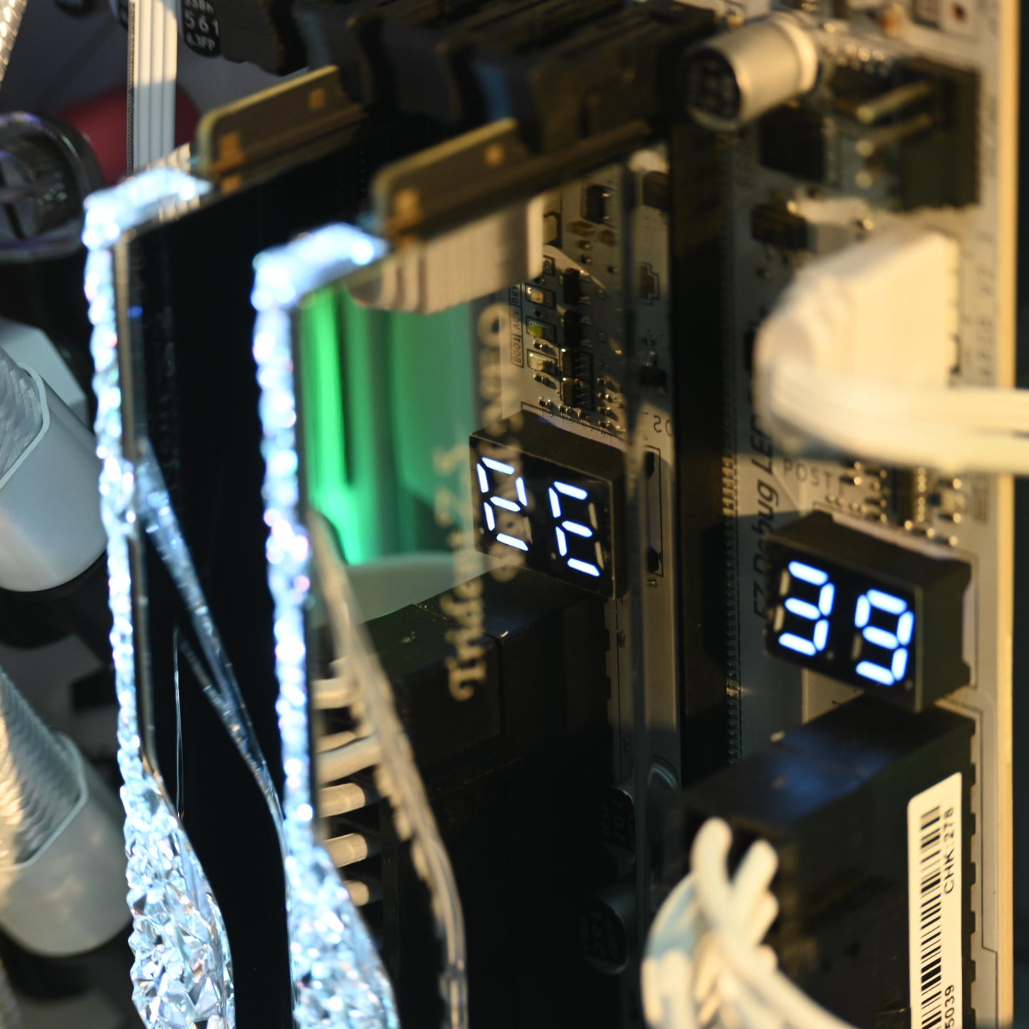 RYZEN 5 9600x | RTX 5070 White | Liquid Cooled RGB Gaming Pc