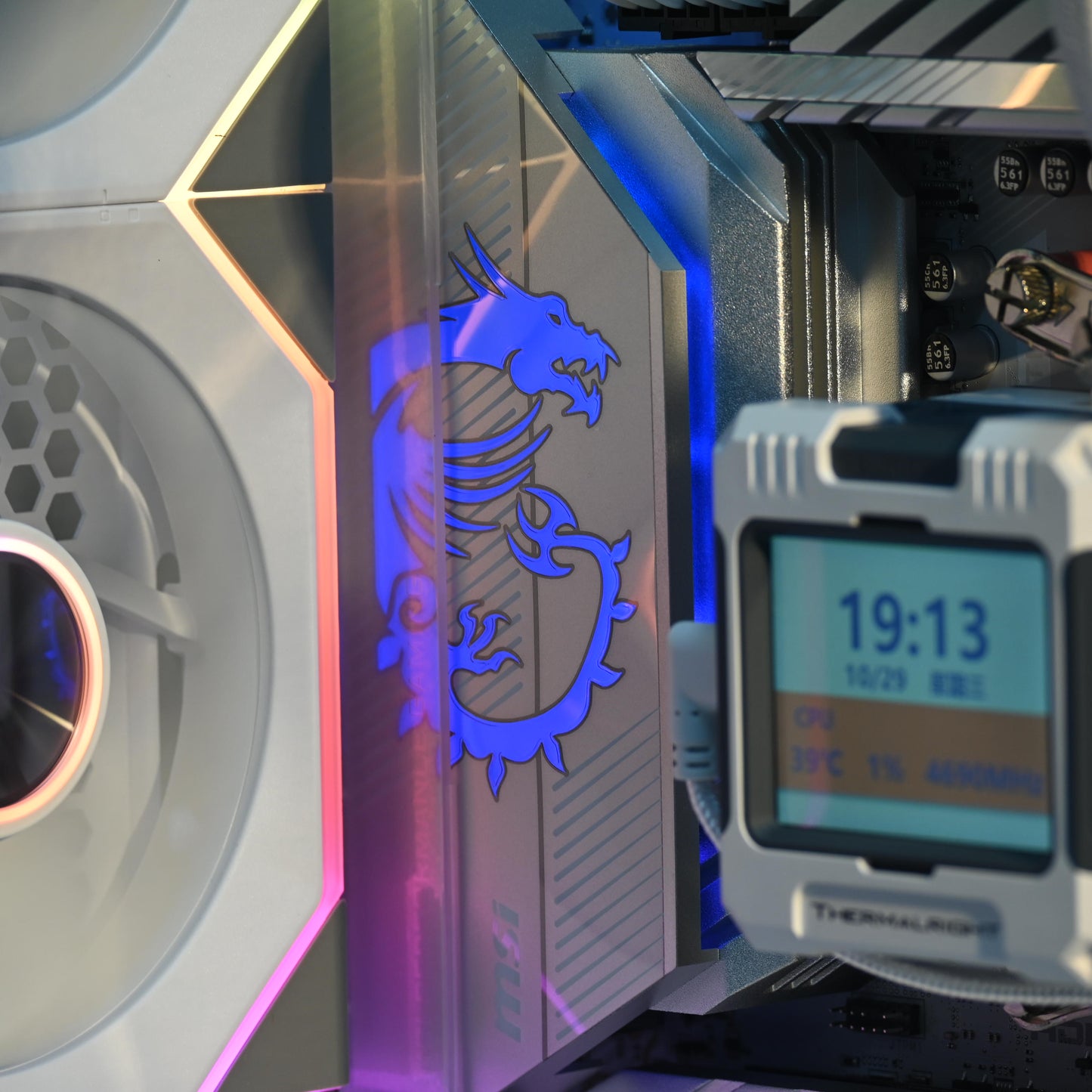 RYZEN 5 9600x | RTX 5070 White | Liquid Cooled RGB Gaming Pc