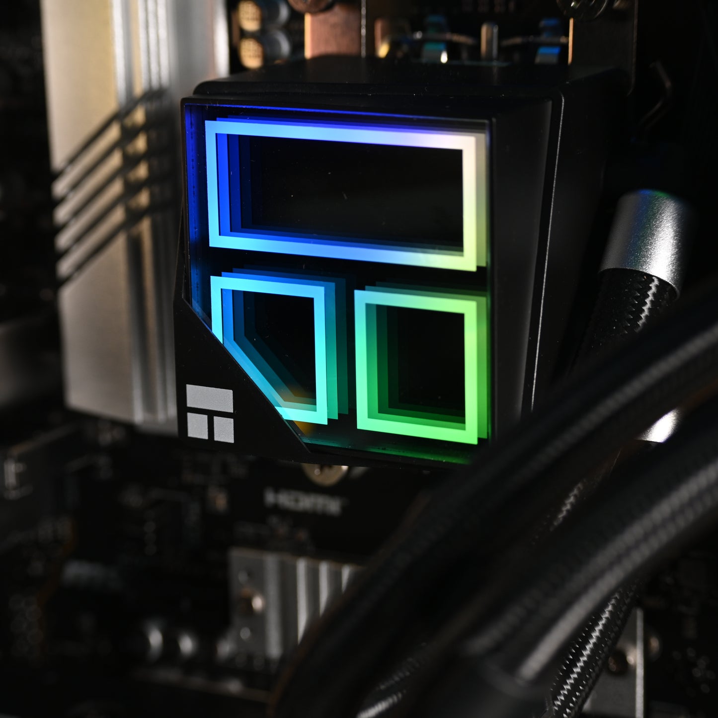 RYZEN 7 9700X | RTX 5060 | Liquid Cooled Gaming Pc